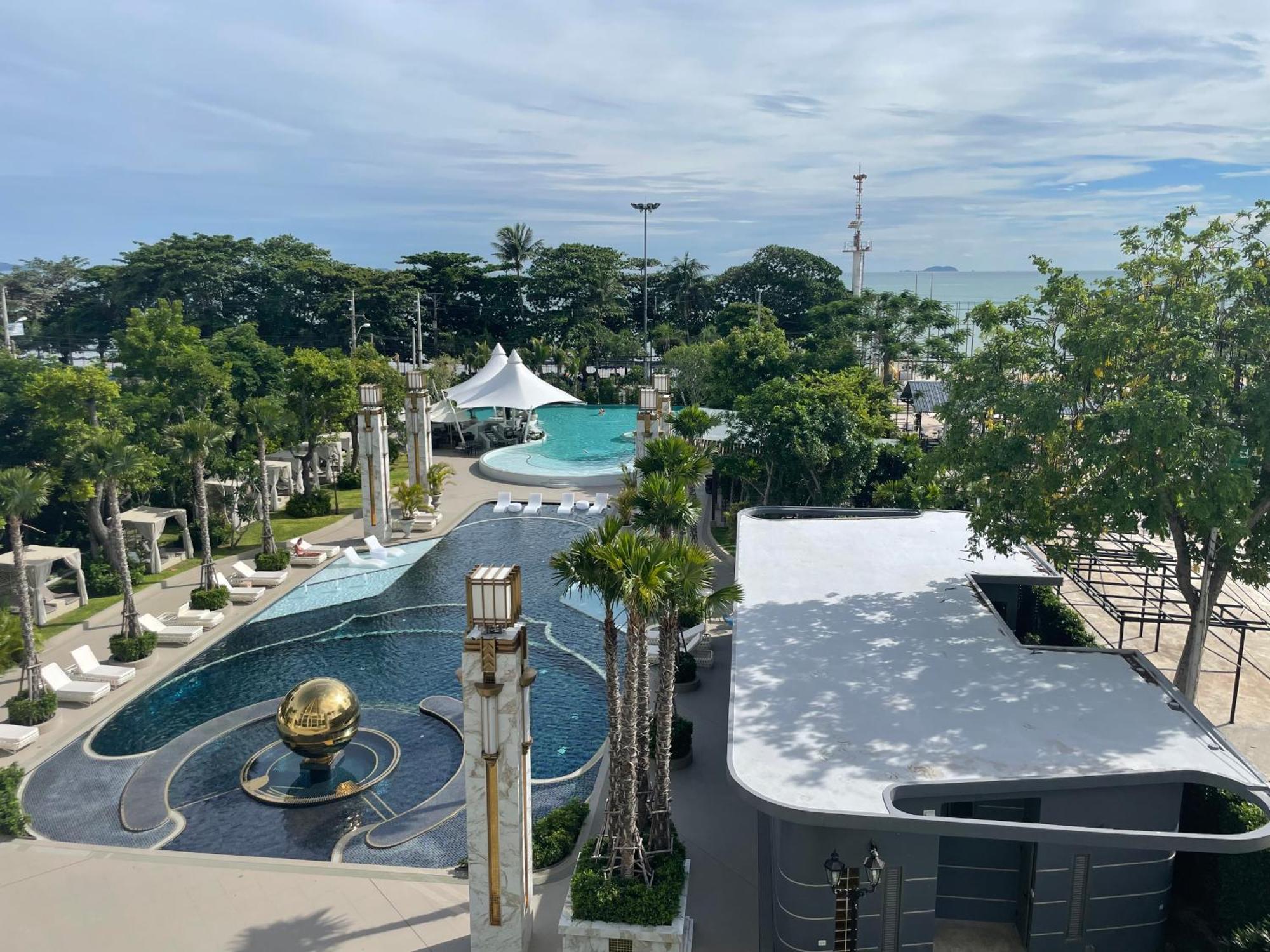 Copacabana Jomtien Condominium Екстер'єр фото